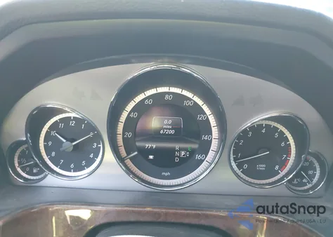 2013 Mercedes-Benz E 350 из США, поврежденный, VIN WDDHF5KB2DA663296